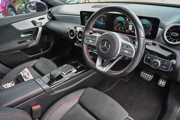 2019 Mercedes-Benz A-Class A180 V177