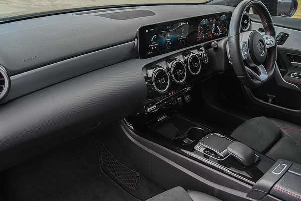 2019 Mercedes-Benz A-Class A180 V177