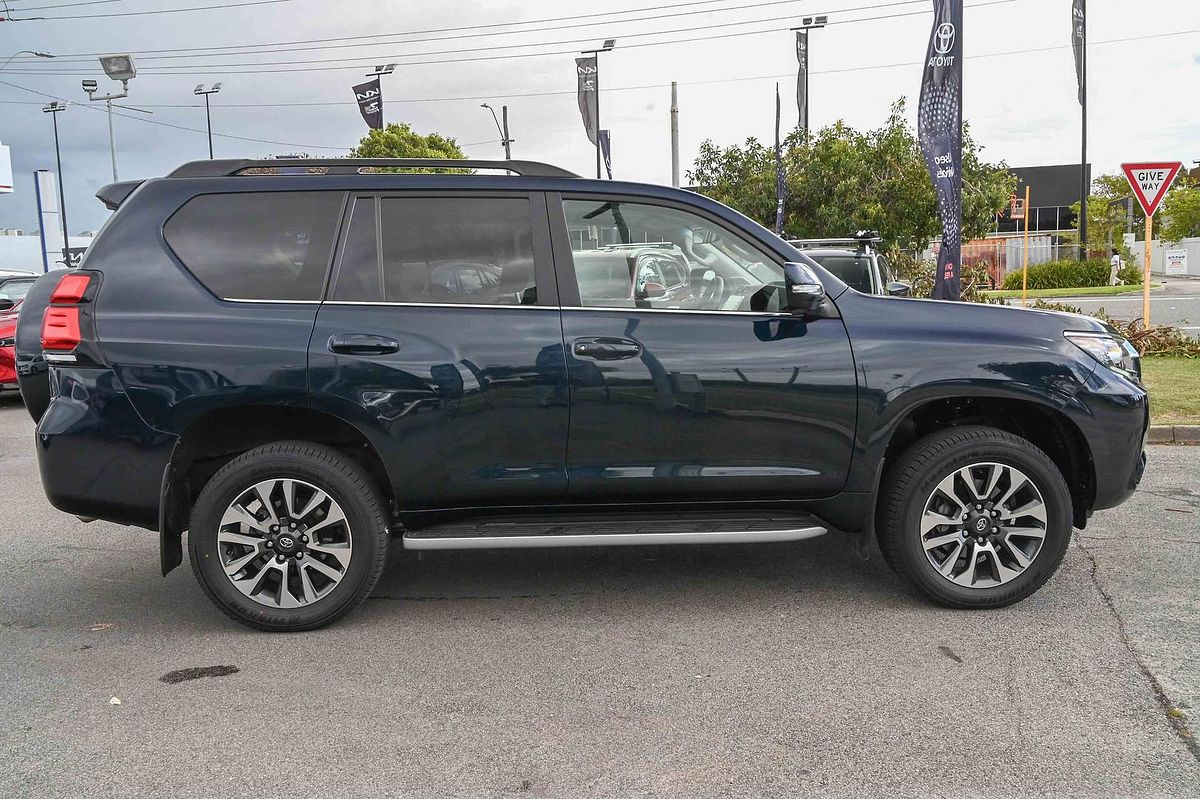 2022 Toyota Landcruiser Prado VX GDJ150R