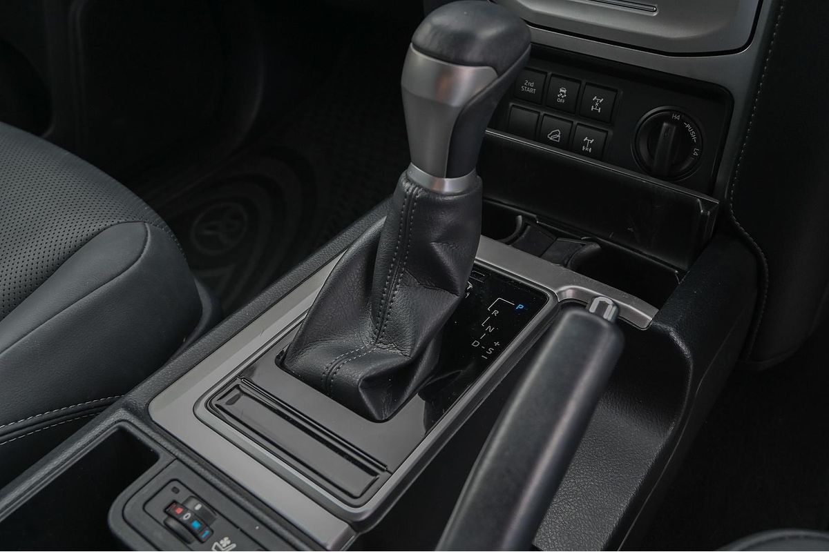 2022 Toyota Landcruiser Prado VX GDJ150R