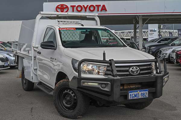 2017 Toyota Hilux SR GUN126R 4X4