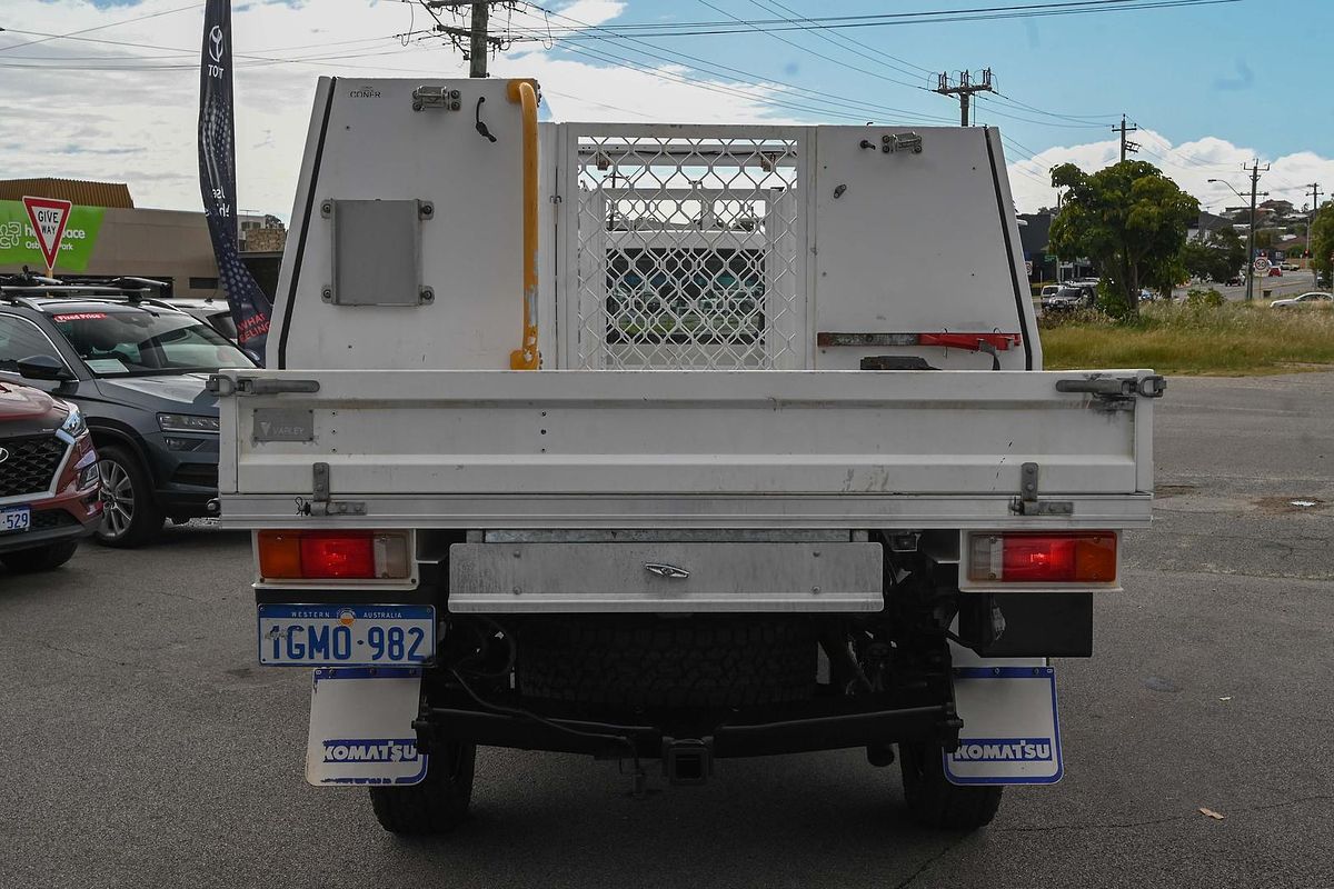 2017 Toyota Hilux SR GUN126R 4X4