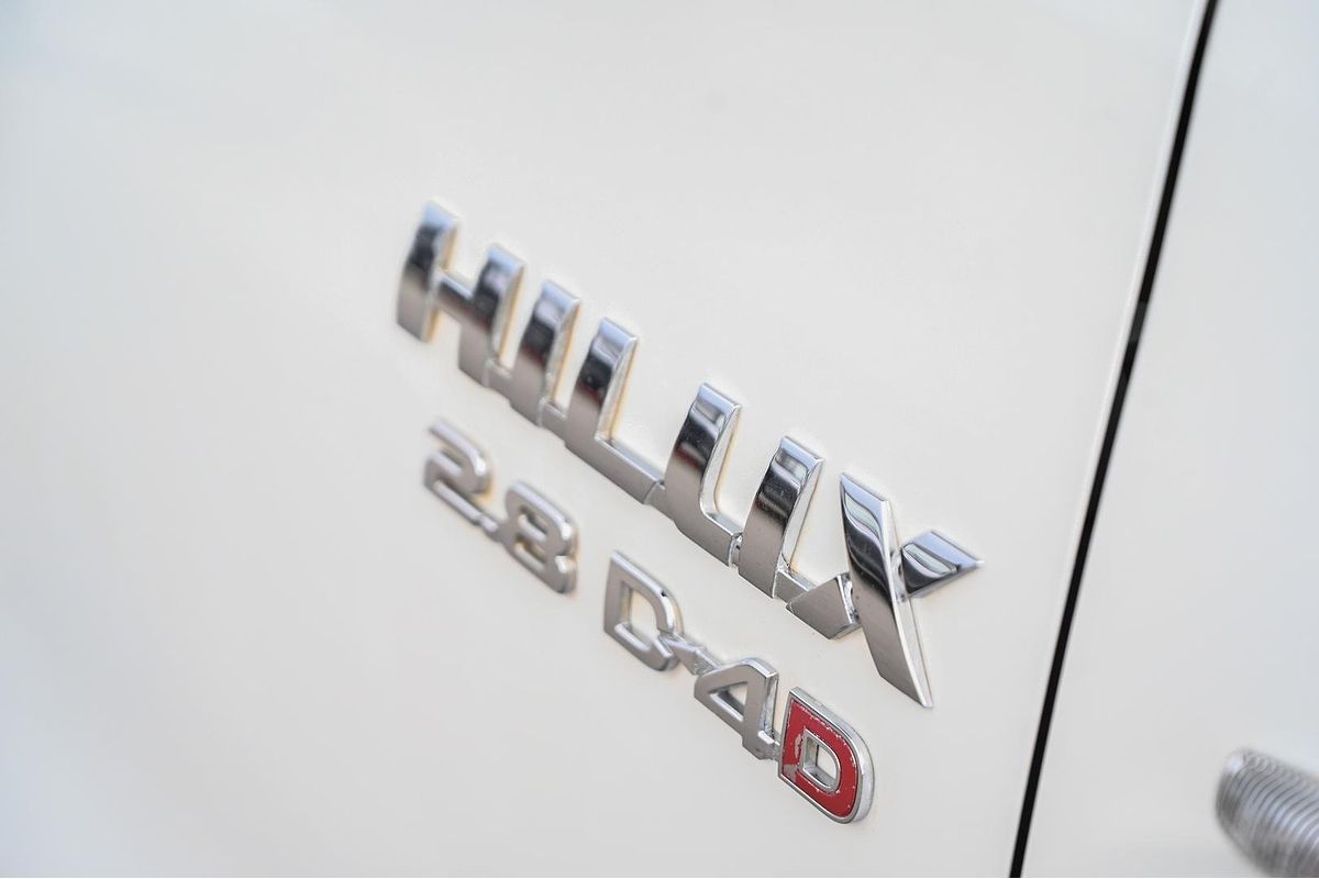 2017 Toyota Hilux SR GUN126R 4X4