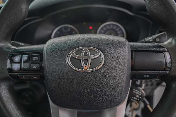 2017 Toyota Hilux SR GUN126R 4X4