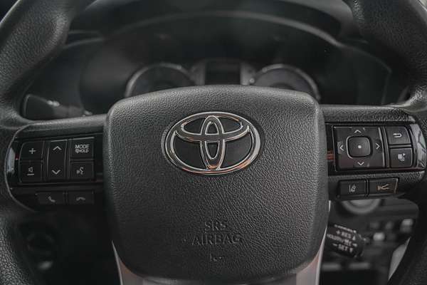2021 Toyota Hilux SR GUN126R 4X4