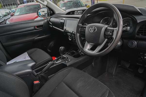 2021 Toyota Hilux SR GUN126R 4X4