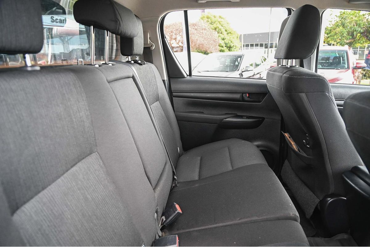 2021 Toyota Hilux SR GUN126R 4X4