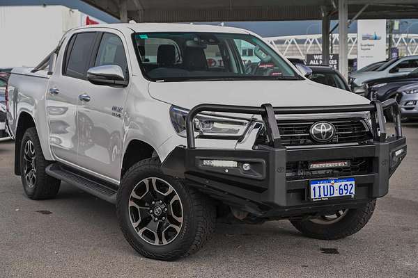 2022 Toyota Hilux SR5 GUN126R 4X4