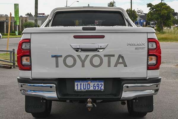 2022 Toyota Hilux SR5 GUN126R 4X4
