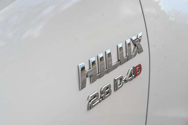 2022 Toyota Hilux SR5 GUN126R 4X4