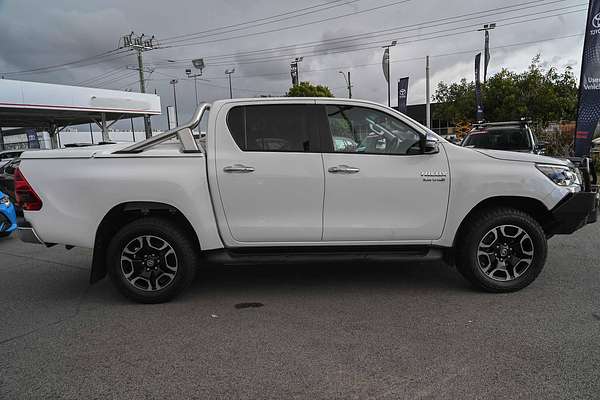 2022 Toyota Hilux SR5 GUN126R 4X4