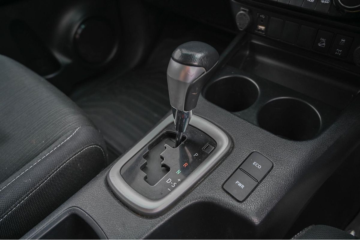 2022 Toyota Hilux SR5 GUN126R 4X4