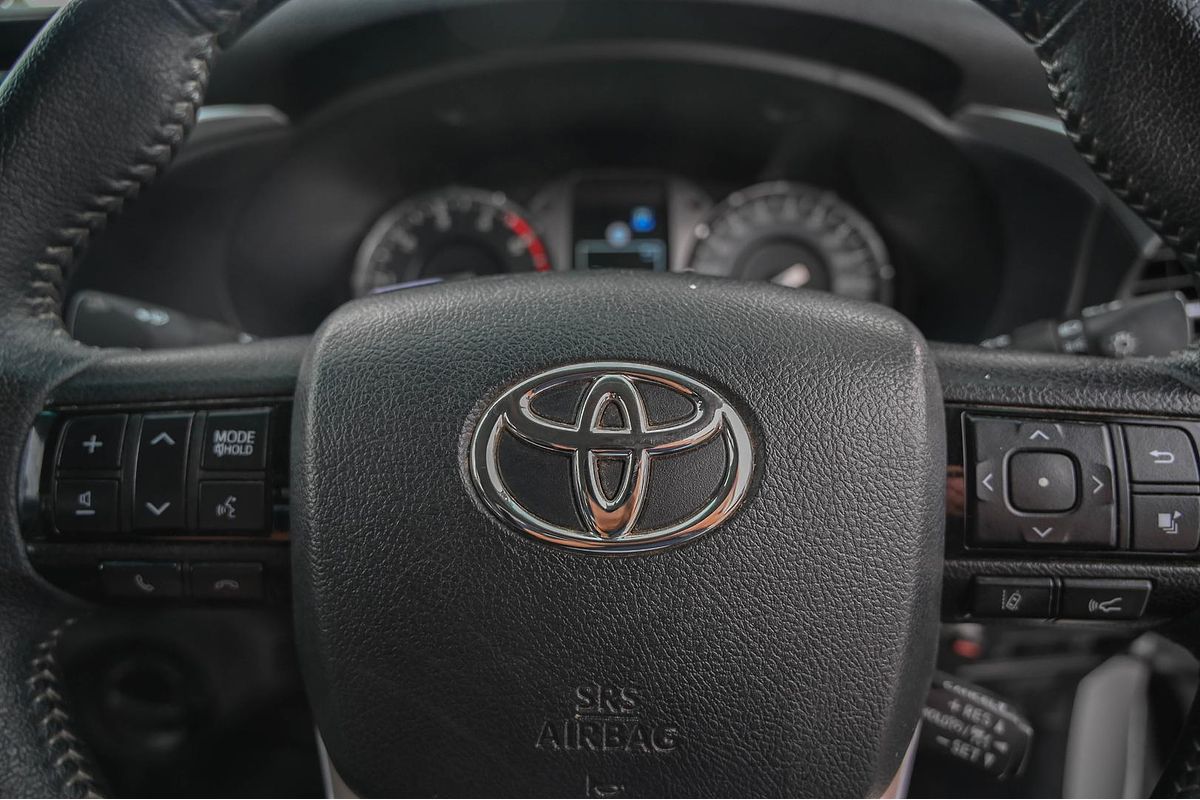 2022 Toyota Hilux SR5 GUN126R 4X4