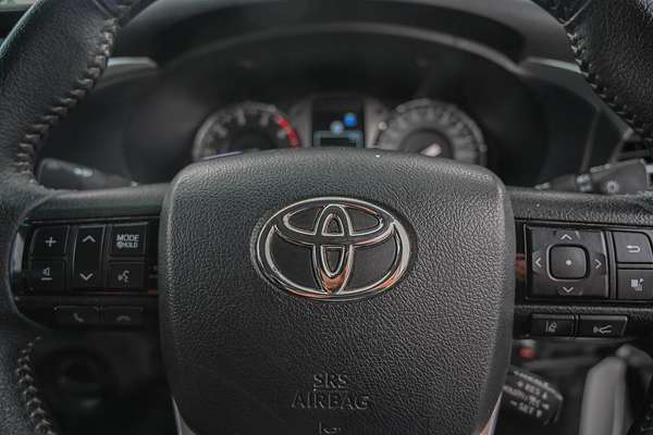 2022 Toyota Hilux SR5 GUN126R 4X4