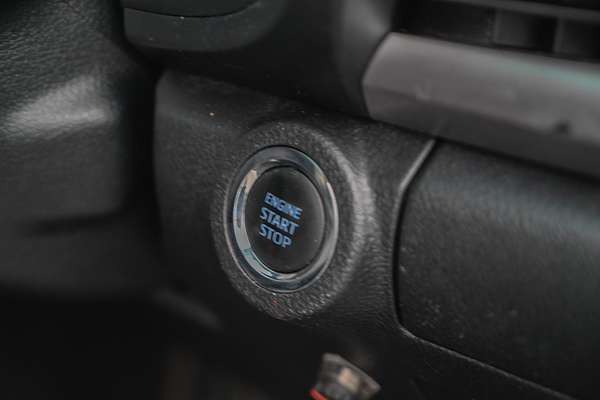 2022 Toyota Hilux SR5 GUN126R 4X4