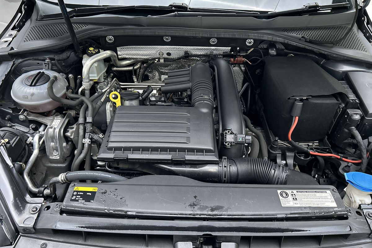 2014 Volkswagen Golf 90TSI 7