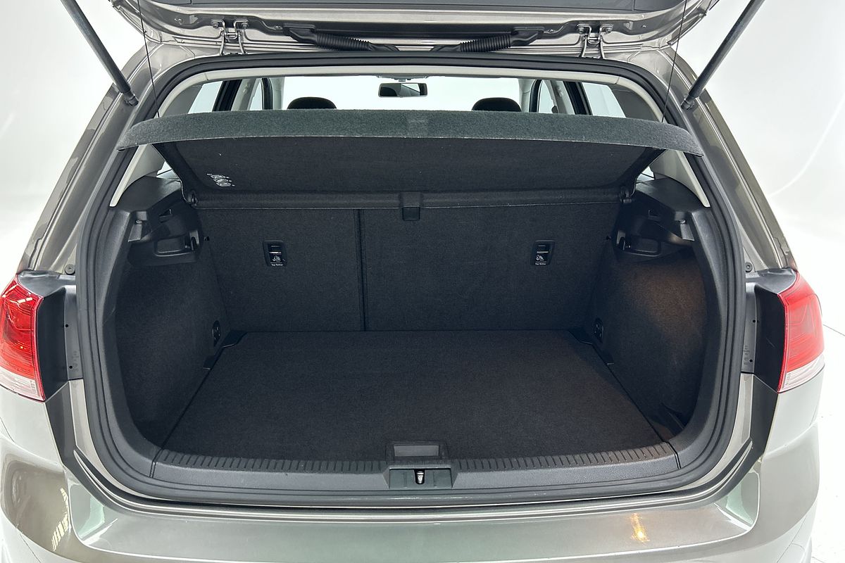 2014 Volkswagen Golf 90TSI 7