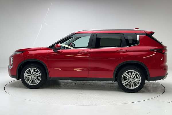 2023 Mitsubishi Outlander LS ZM