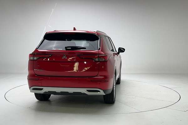 2023 Mitsubishi Outlander LS ZM