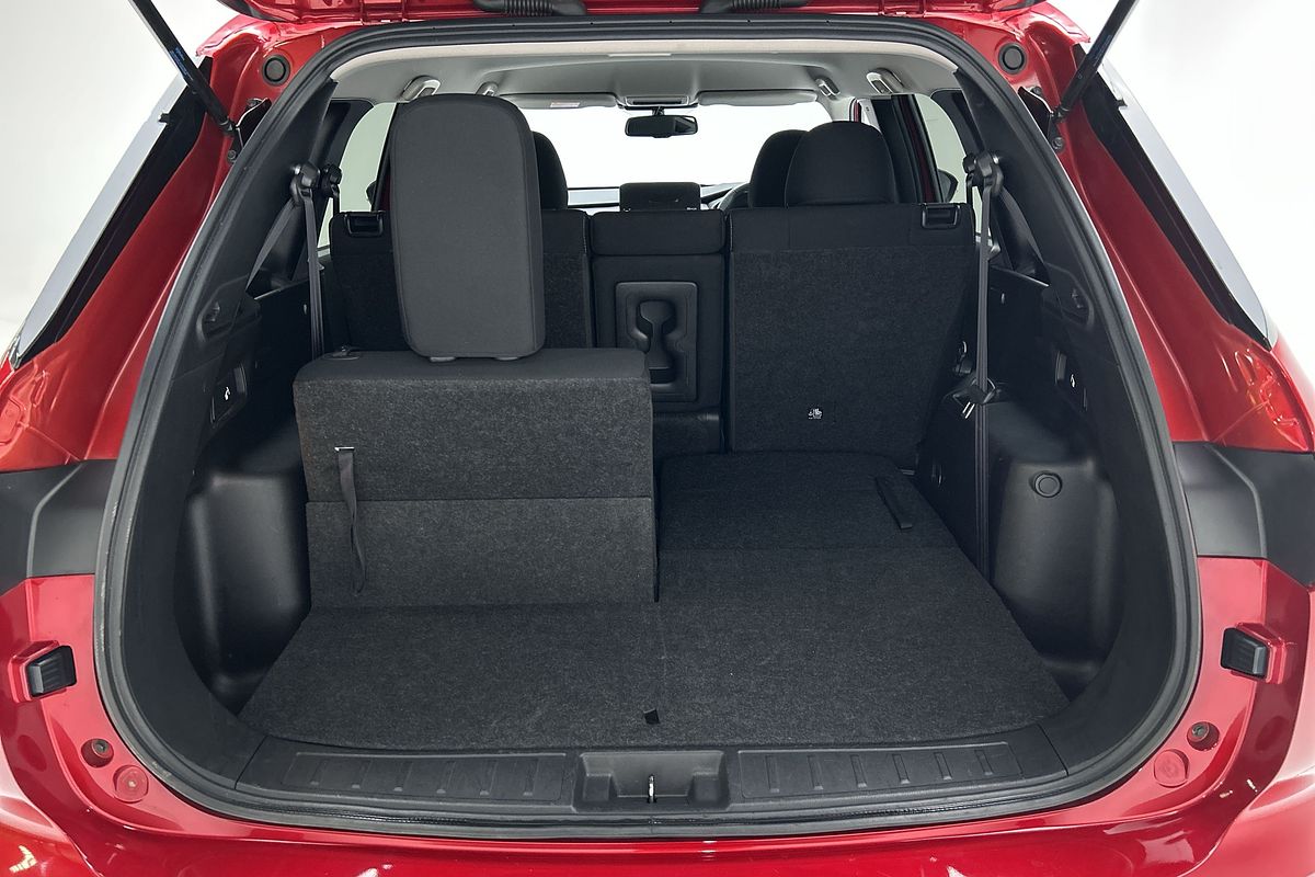 2023 Mitsubishi Outlander LS ZM