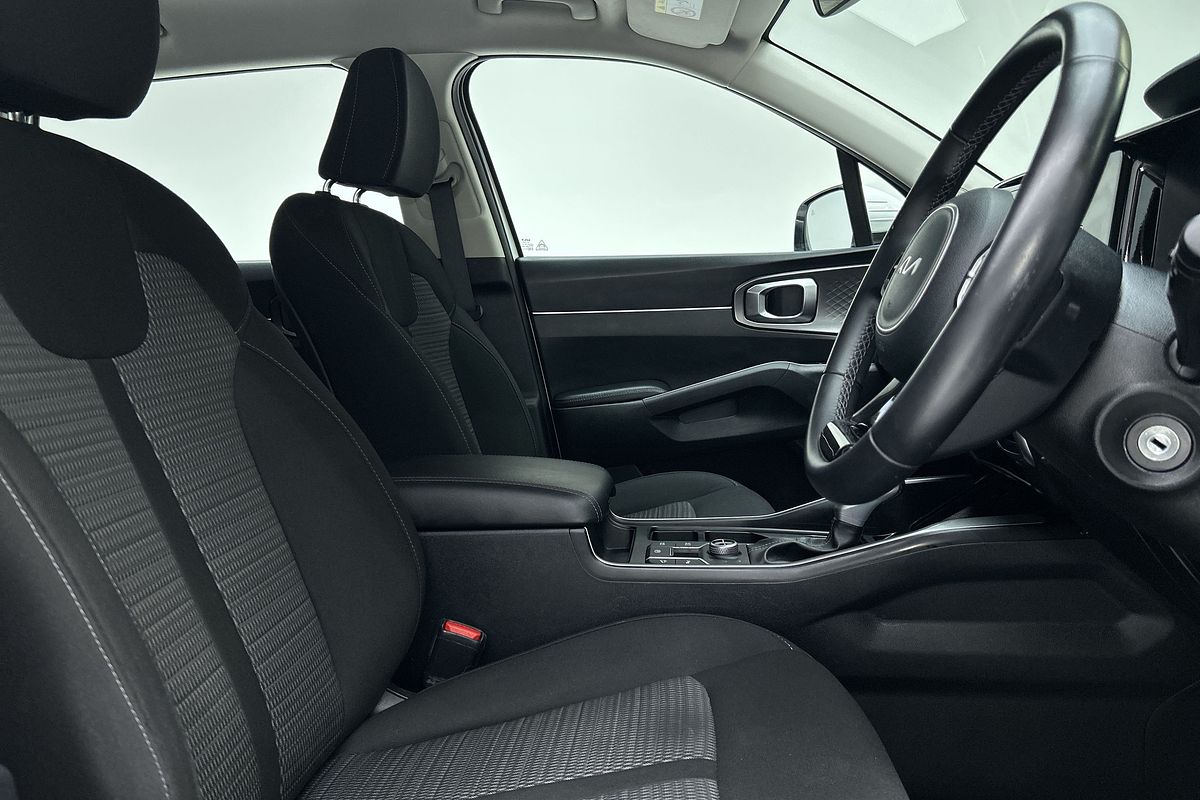 2023 Kia Sorento S MQ4