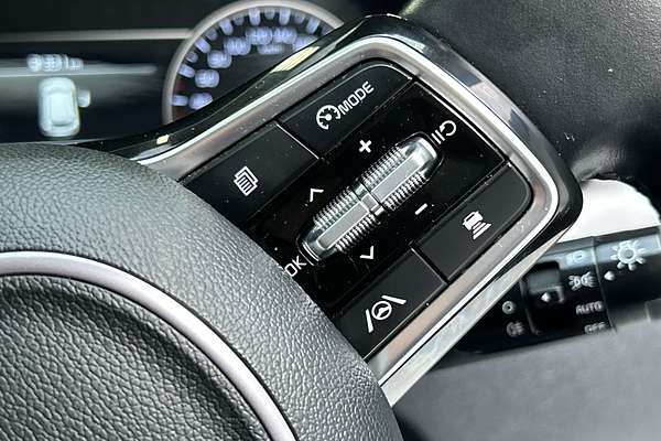 2023 Kia Sorento S MQ4