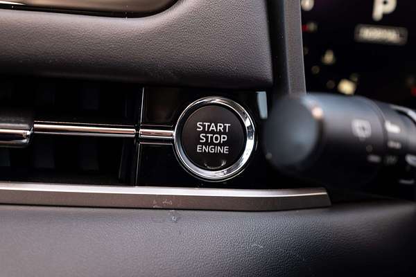 2025 Mitsubishi Outlander ES ZM