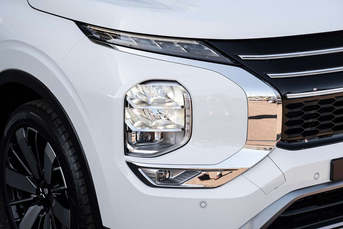 2025 Mitsubishi Outlander Aspire ZM