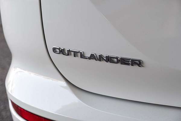 2025 Mitsubishi Outlander Aspire ZM