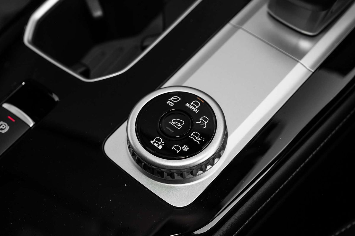 2025 Mitsubishi Outlander Aspire ZM