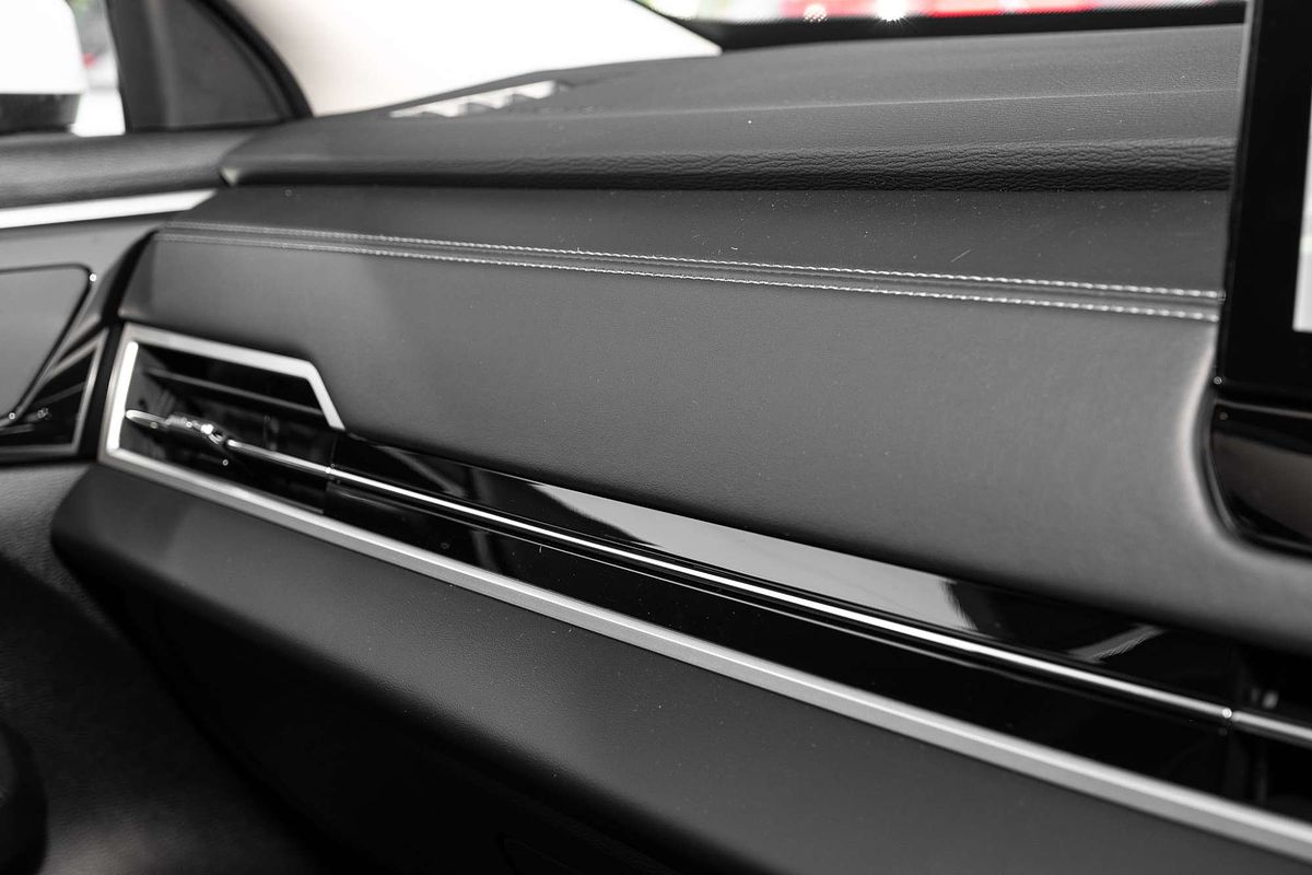 2025 Mitsubishi Outlander Aspire ZM