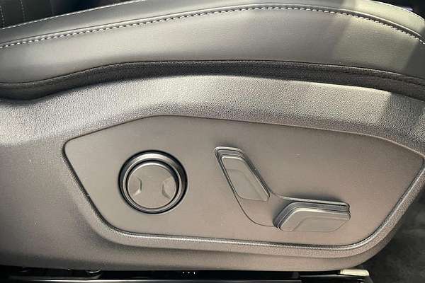 2025 Kia Tasman X-Line TK 4X4