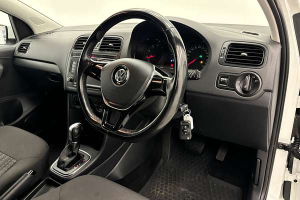 2001 Volkswagen Polo 66TSI Trendline 6R