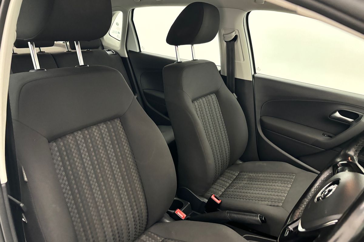 2001 Volkswagen Polo 66TSI Trendline 6R