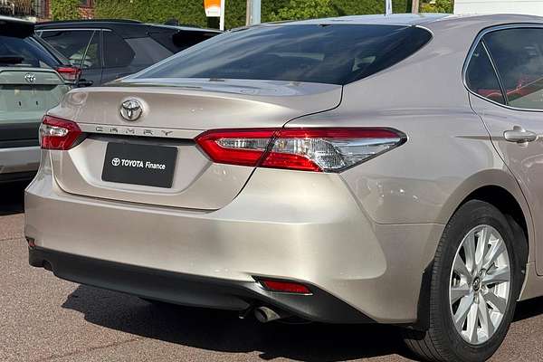 2018 Toyota Camry Ascent ASV70R