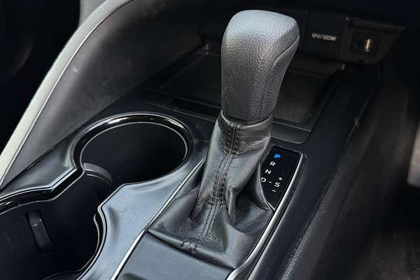 2018 Toyota Camry Ascent ASV70R