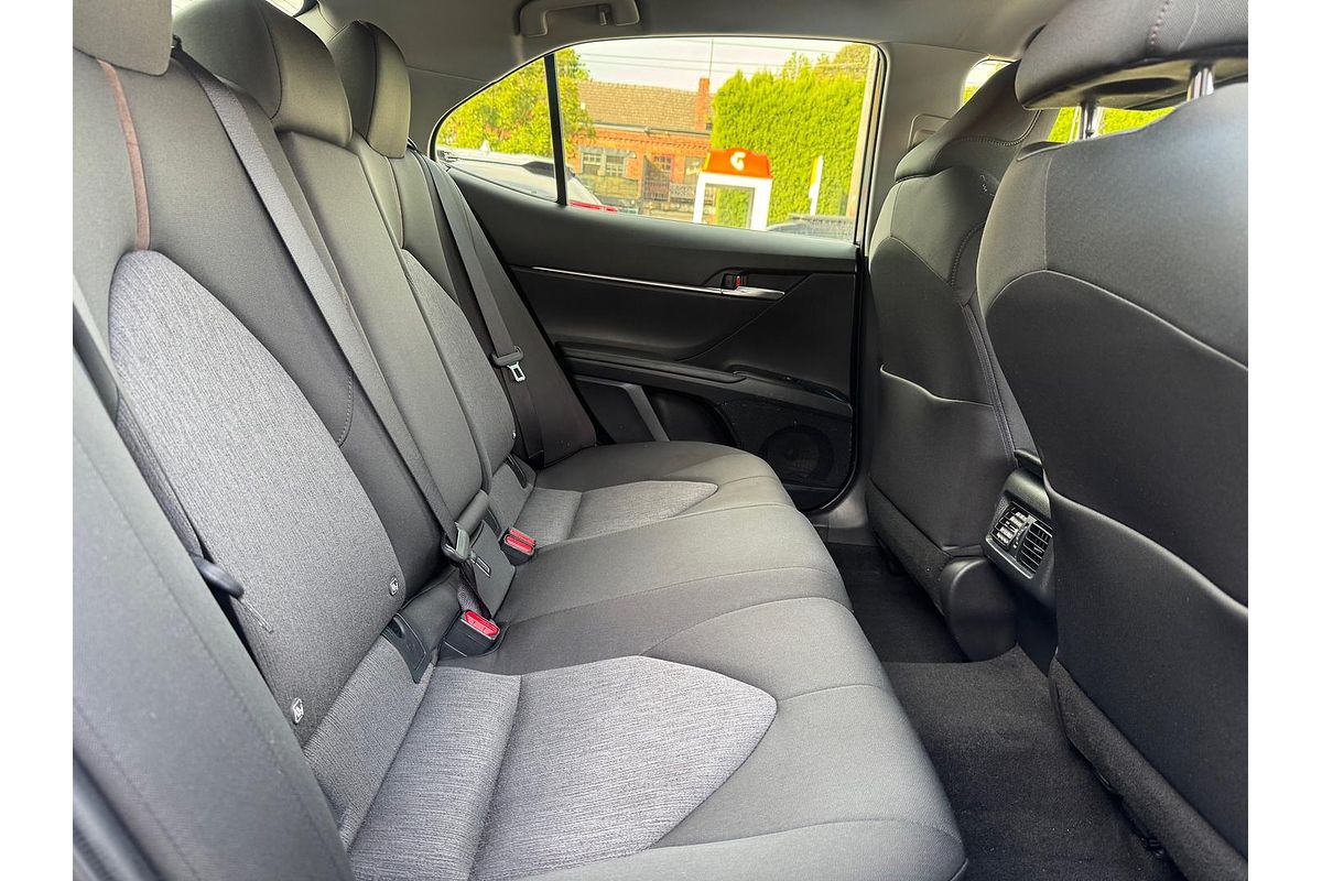 2018 Toyota Camry Ascent ASV70R