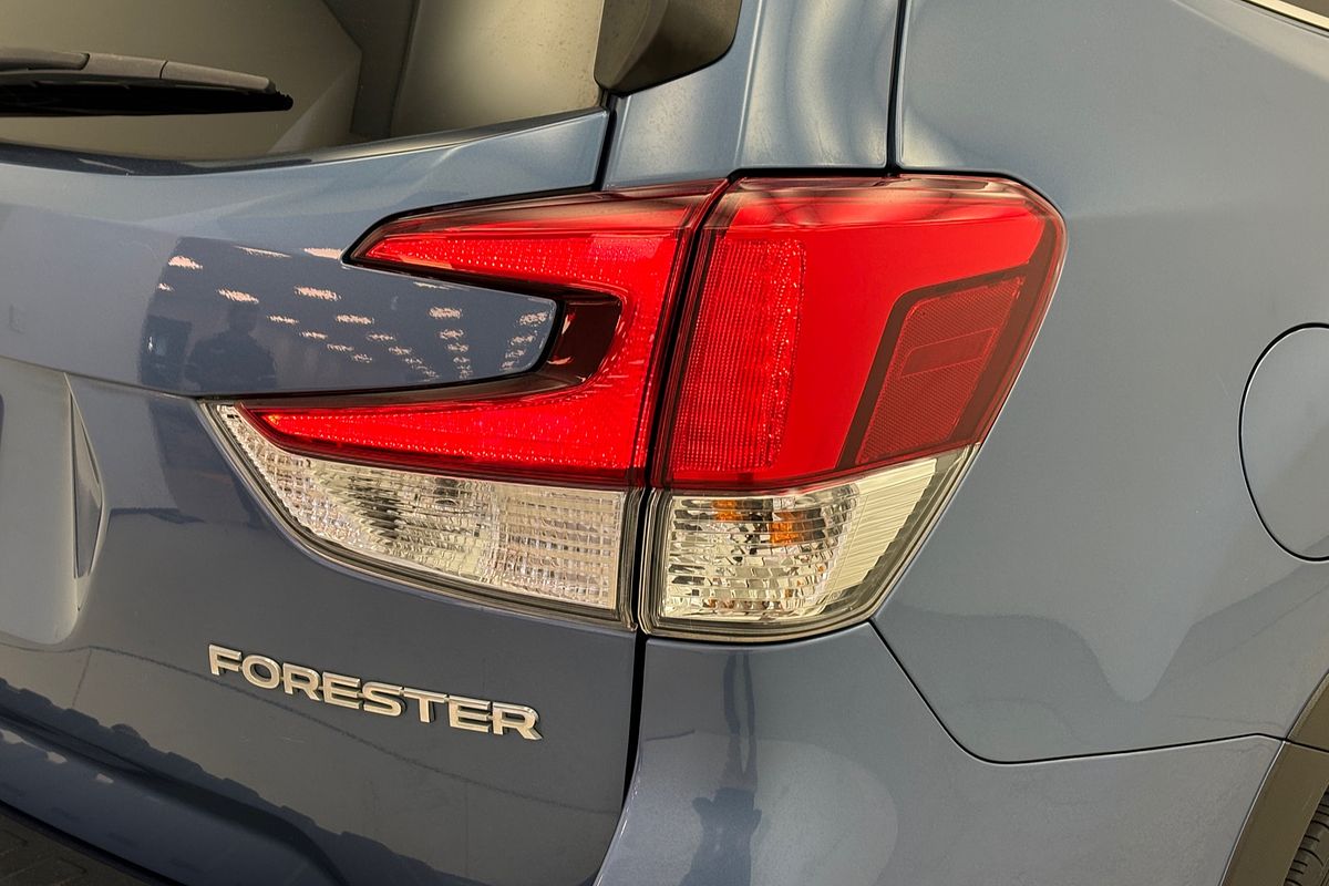2021 Subaru Forester 2.5i-S S5