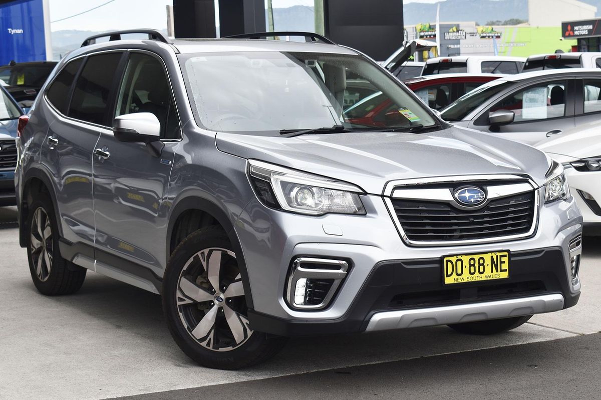 2019 Subaru Forester Hybrid S S5