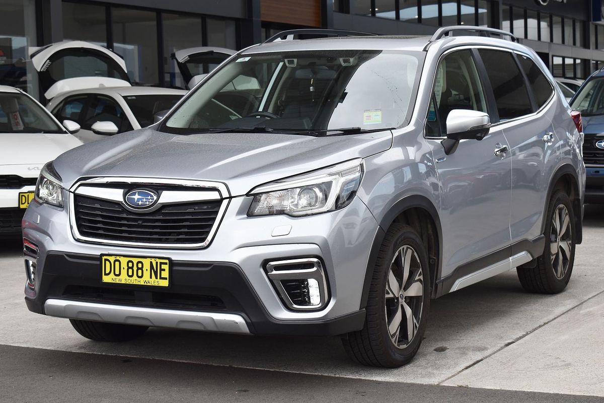 2019 Subaru Forester Hybrid S S5