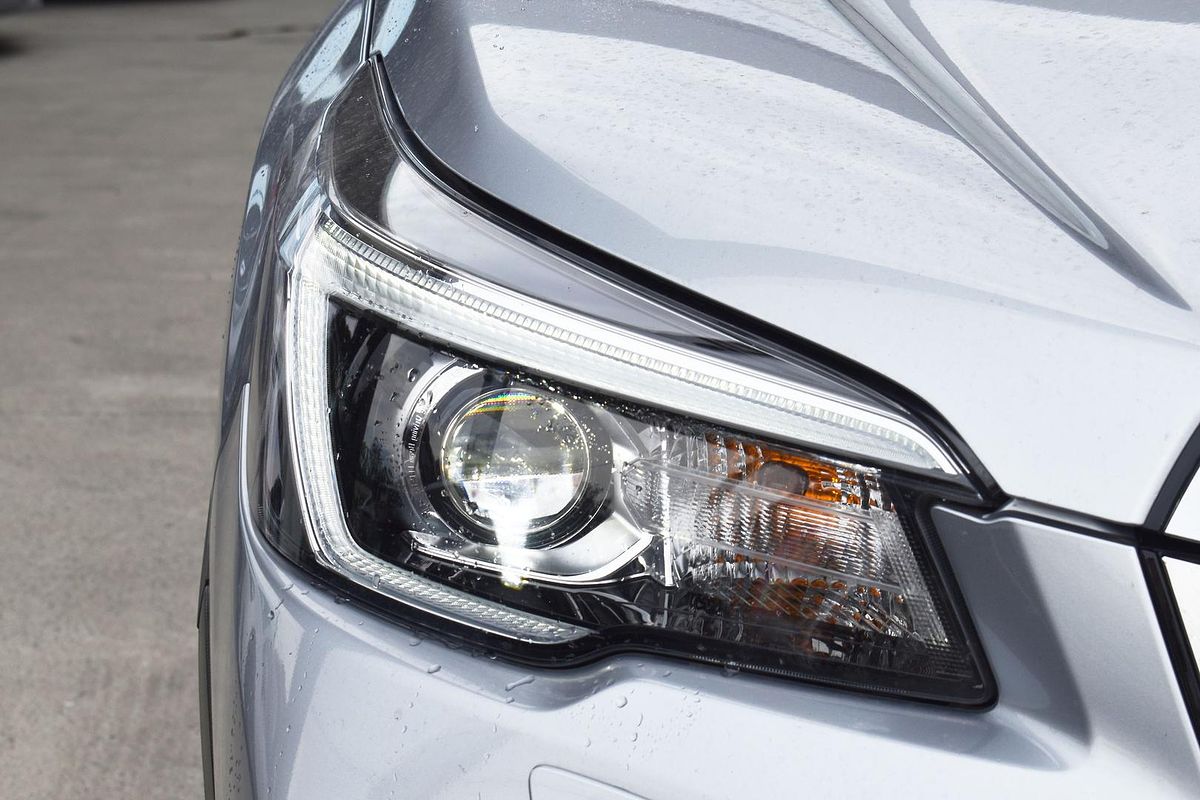 2019 Subaru Forester Hybrid S S5
