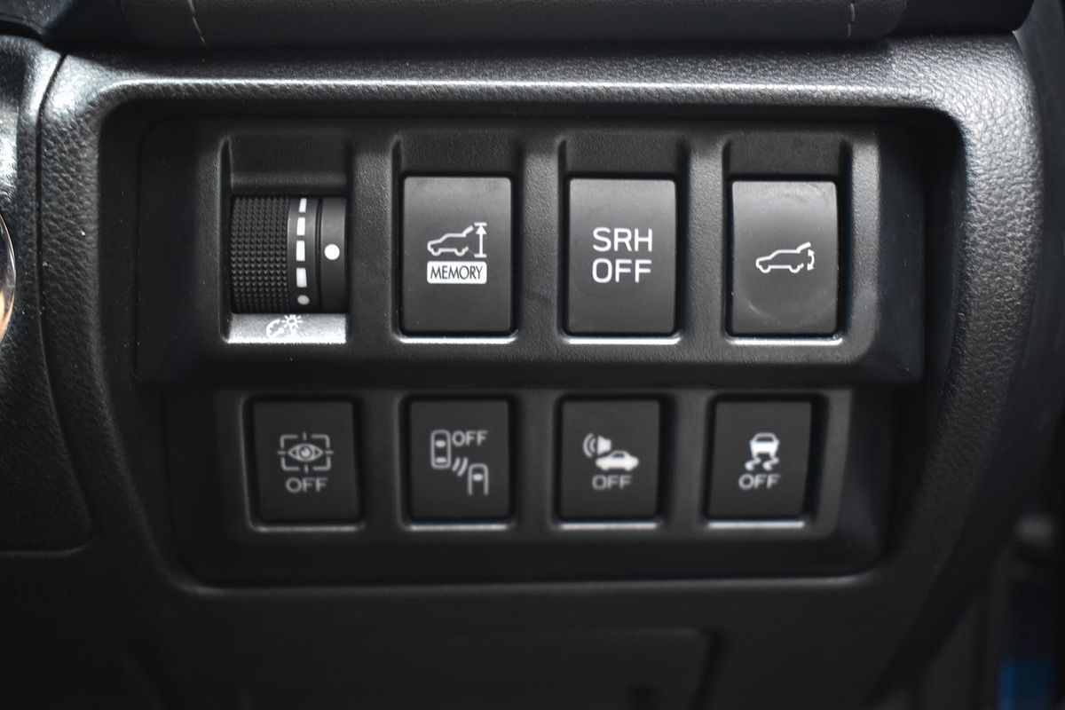 2019 Subaru Forester Hybrid S S5