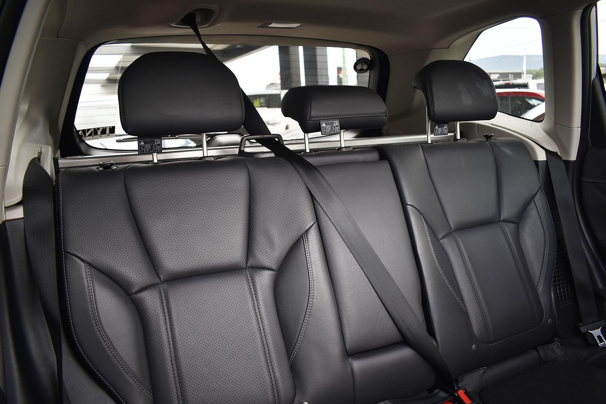 2019 Subaru Forester Hybrid S S5