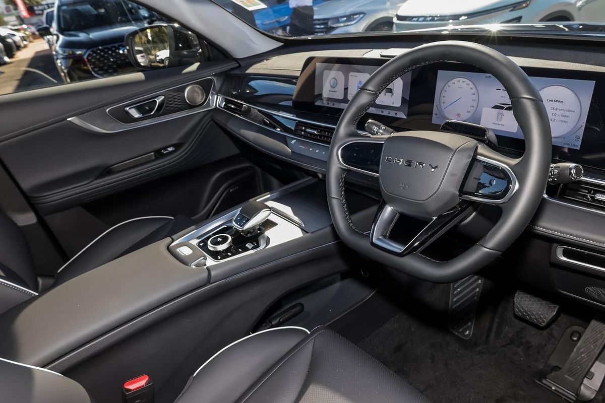 2025 Chery Tiggo 7 Super Hybrid Ultimate T32