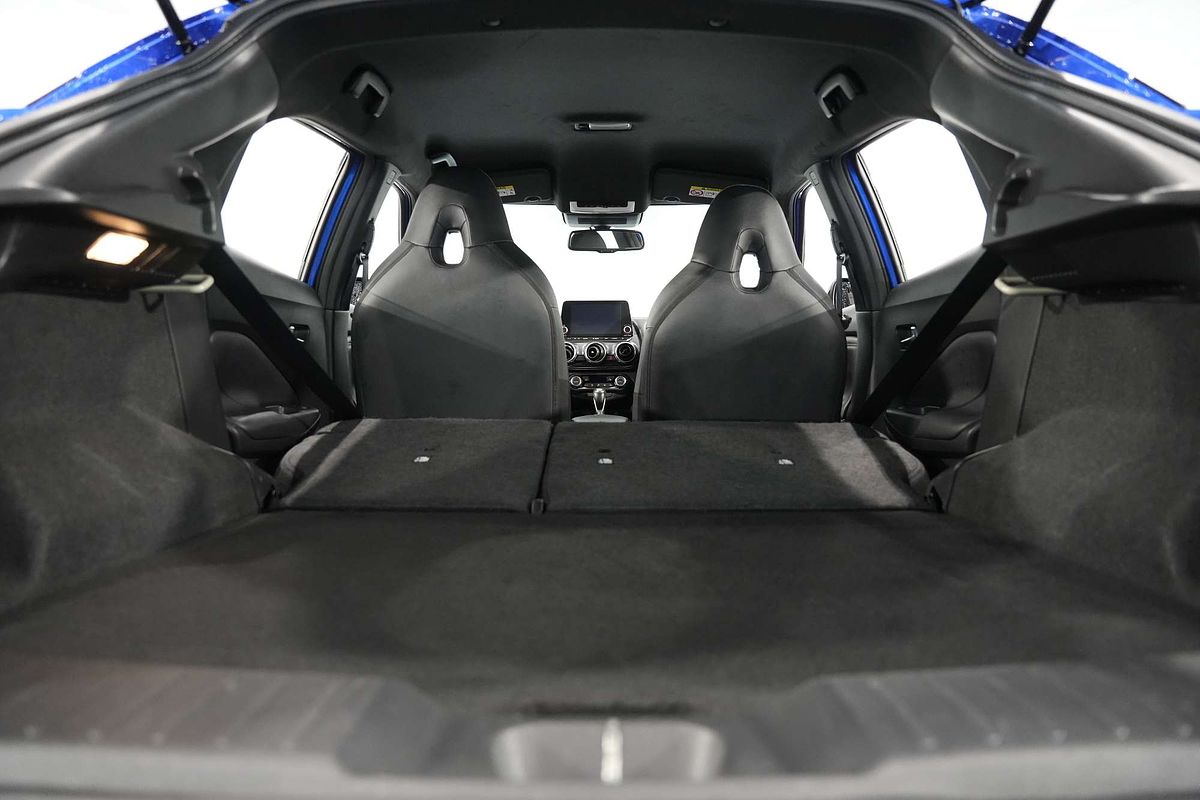 2023 Nissan JUKE ST-L F16