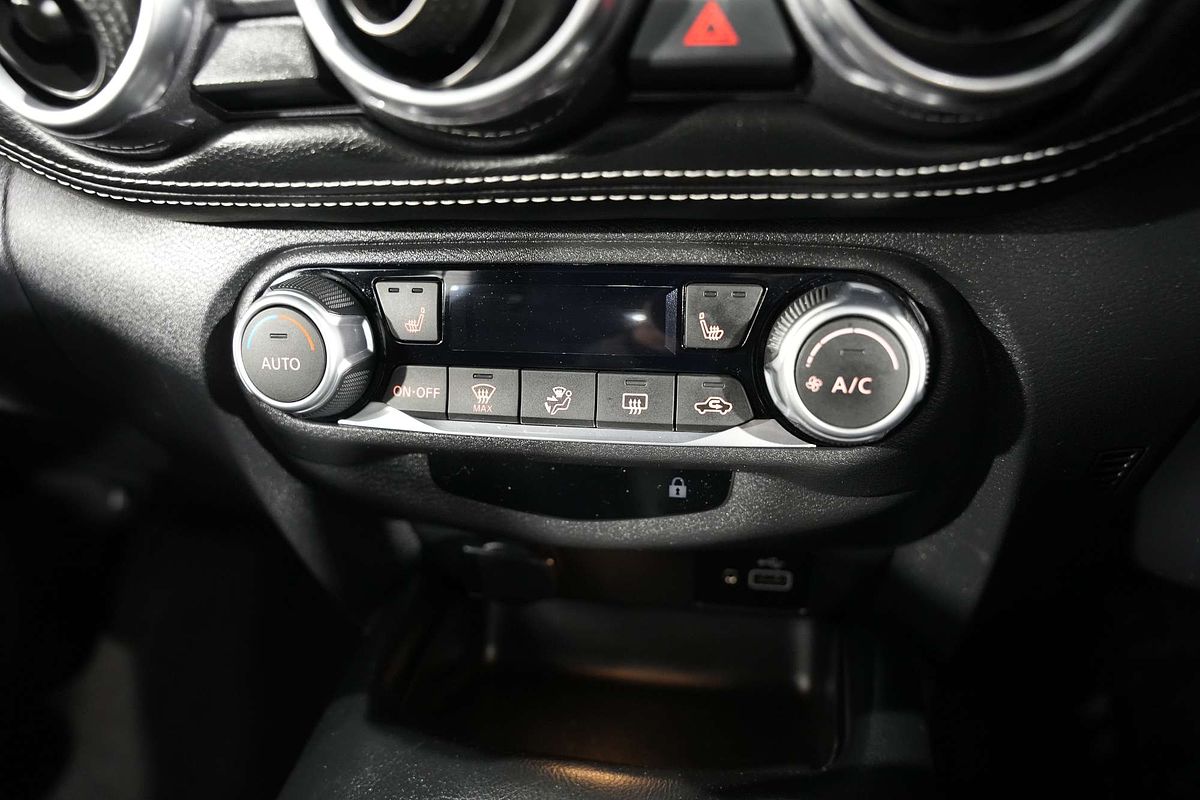 2023 Nissan JUKE ST-L F16