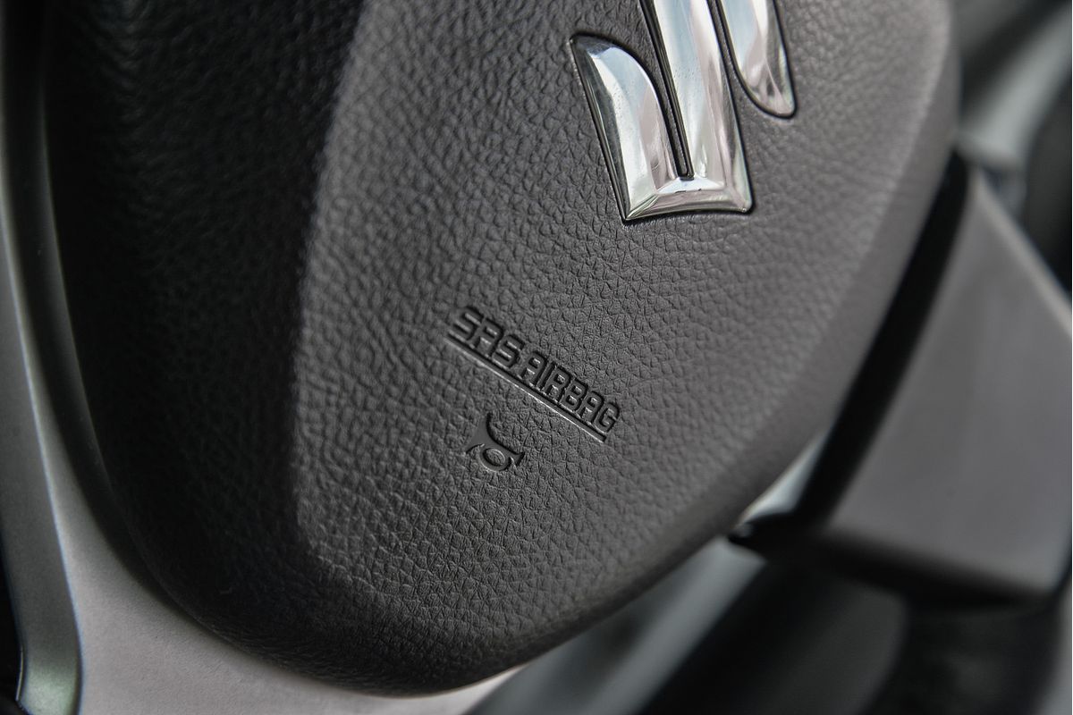 2011 Suzuki Swift GL FZ