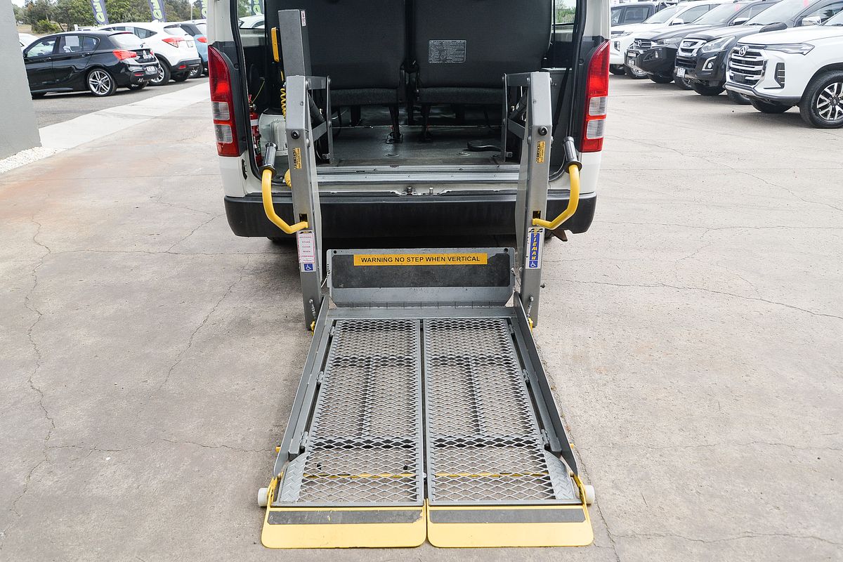 2014 Toyota Hiace Commuter TRH223R ELWB High Roof