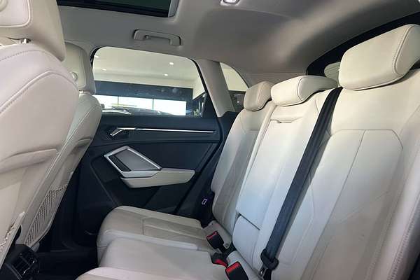 2022 Audi Q3 35 TFSI F3