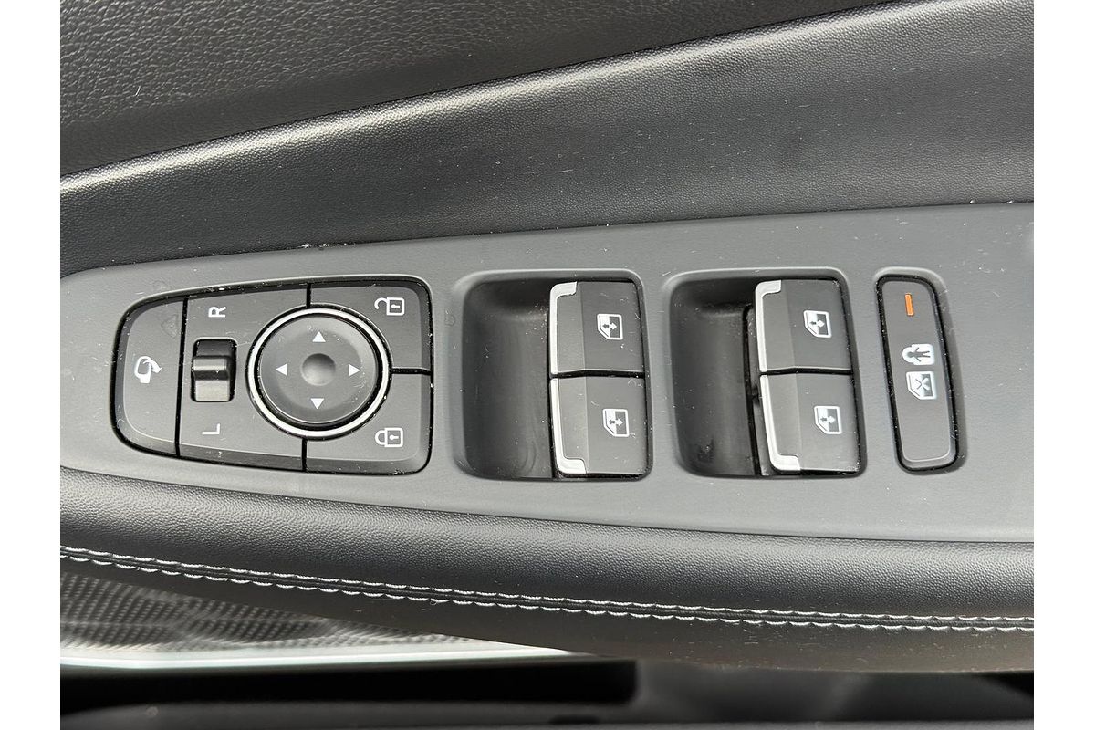 2021 Hyundai Santa Fe Active TM.V3